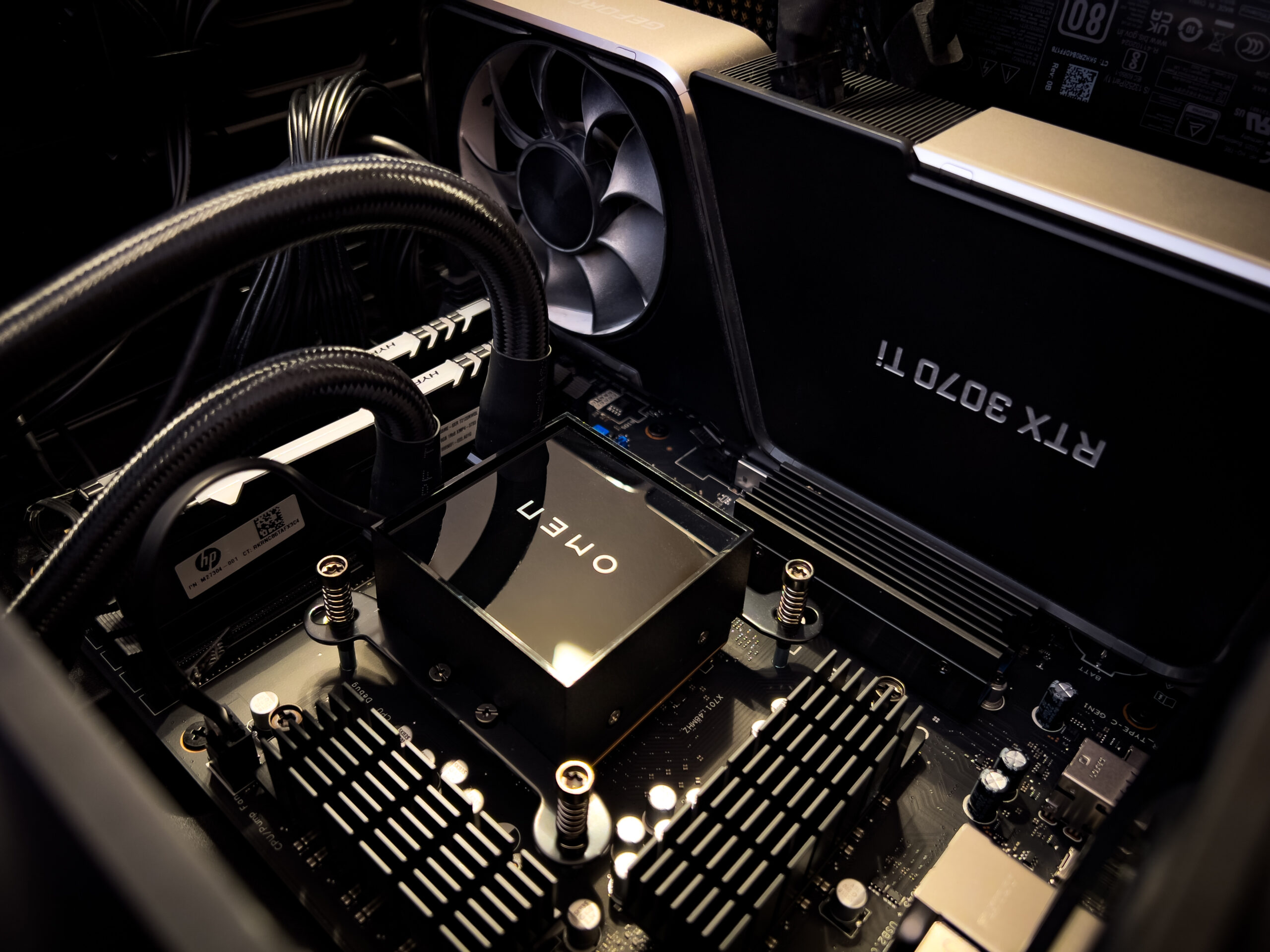 HP Omen 16
